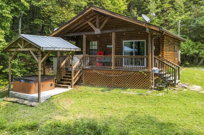 1284 Laurel Lick Rd Unit 2, Sevierville, TN