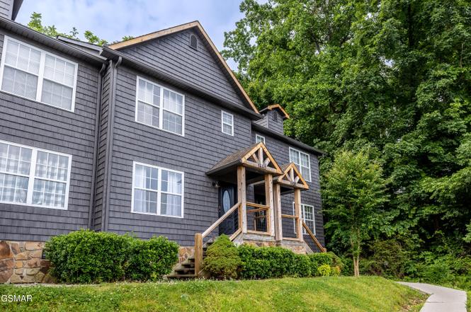 1440 William Holt Blvd, Sevierville, TN