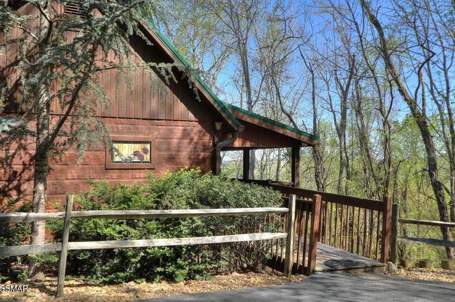 223 Oak Haven Way, Sevierville, TN