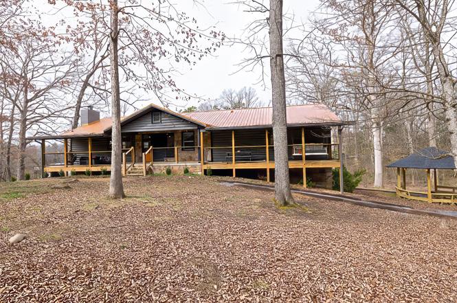 1501 Peach Tree St, Sevierville, TN