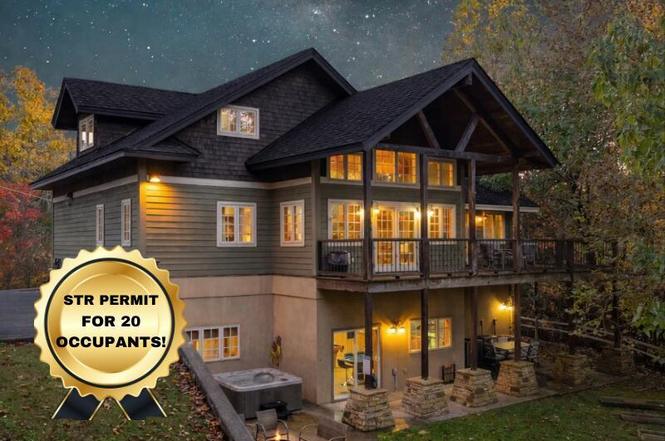 415 Matterhorn Dr, Gatlinburg, TN