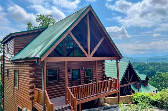 2251 Upper Middle Creek Rd #18, Sevierville, TN