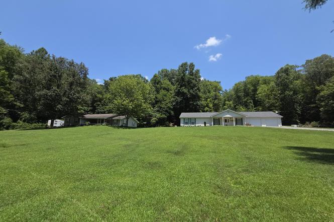 2865/2869 Happy Hollow Rd, Sevierville, TN