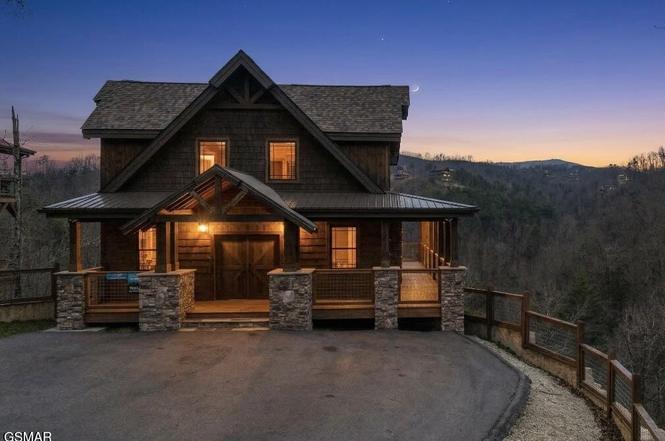 2011 Turkey Creek Way, Pigeon Forge, TN
