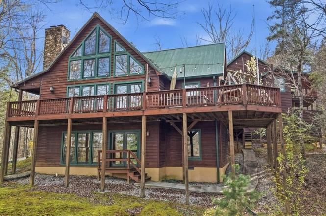 4120 Burning Tree Ln, Sevierville, TN