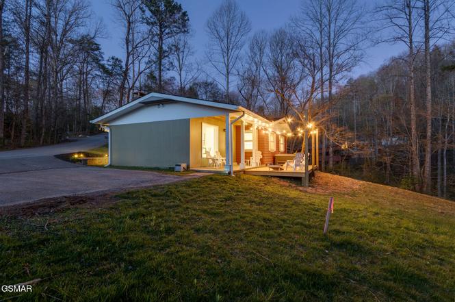 524 Reba Ln, Gatlinburg, TN
