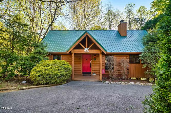 2306 Bonnie Ln, Sevierville, TN
