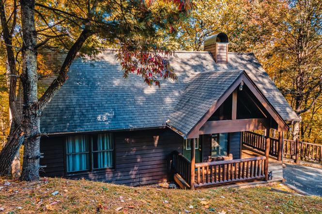 4328 Parkside Village Dr, Sevierville, TN