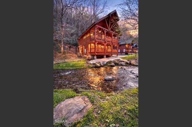 331 Caney Creek Rd, Pigeon Forge, TN