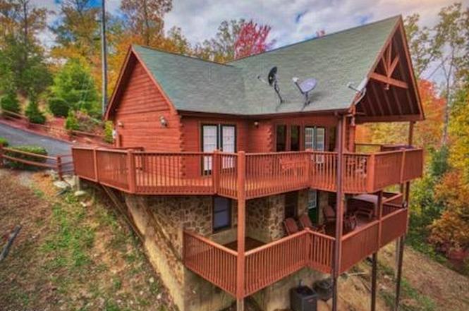 1455 Mountain Dreams Way, Sevierville, TN