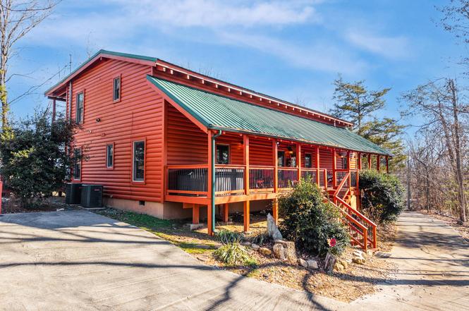 1707 Ridgecrest Dr, Sevierville, TN
