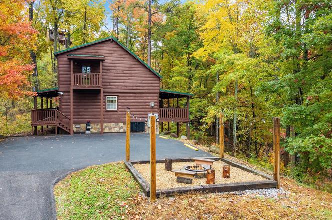 610 Timber Ridge Rd, Gatlinburg, TN