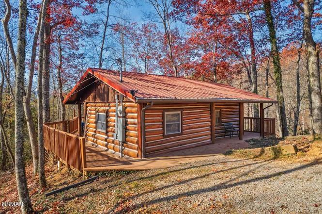 3847 Warden Branch Ln, Gatlinburg, TN