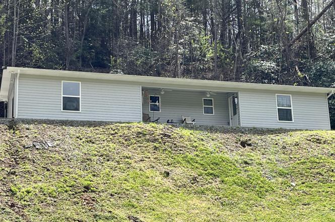 1714 Laurel Ln, Sevierville, TN