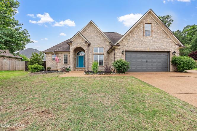 18 Amber Oaks Cv, Jackson, TN