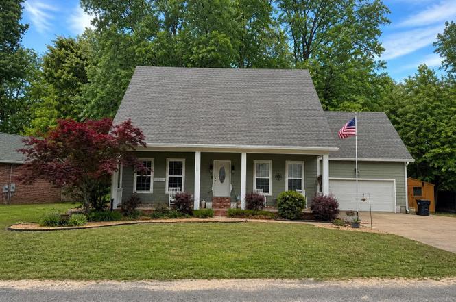 28 Baymeadows Dr, Jackson, TN