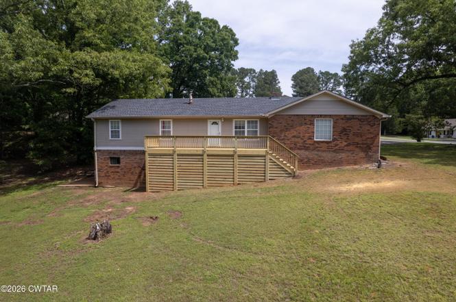 363 Lakewood Dr E, Jackson, TN