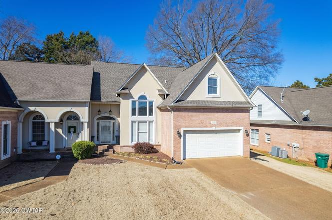 114 Country Club Ln, Jackson, TN
