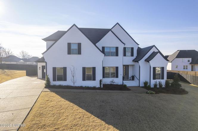 23 Clearwater Cv, Jackson, TN