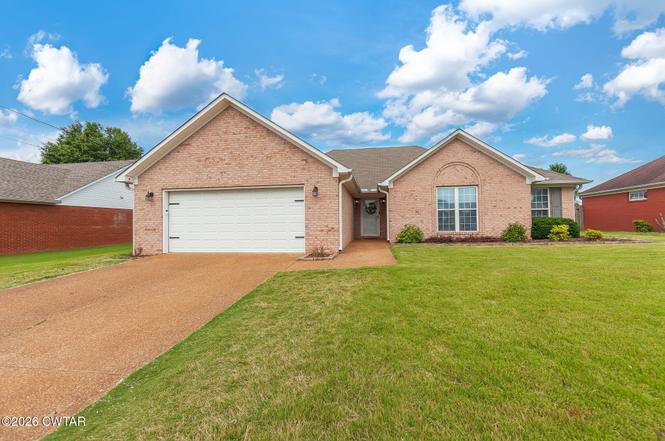 185 Rooker Dr, Jackson, TN