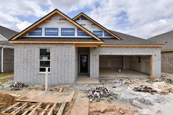 94 Gateway Dr, Jackson, TN