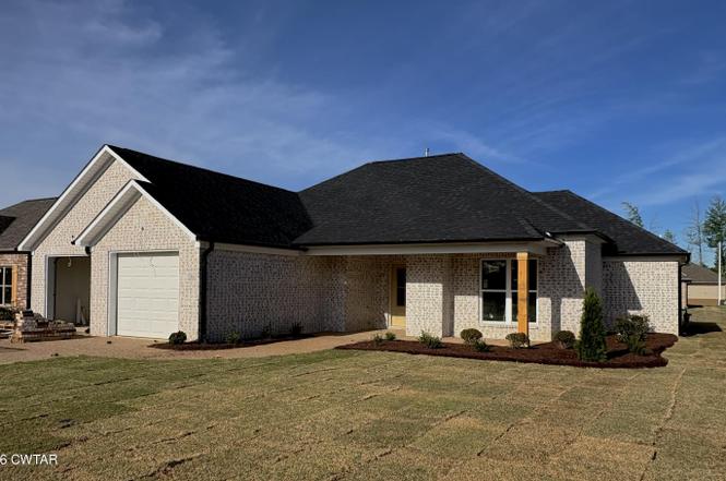 53 Grande Pines Cv, Jackson, TN