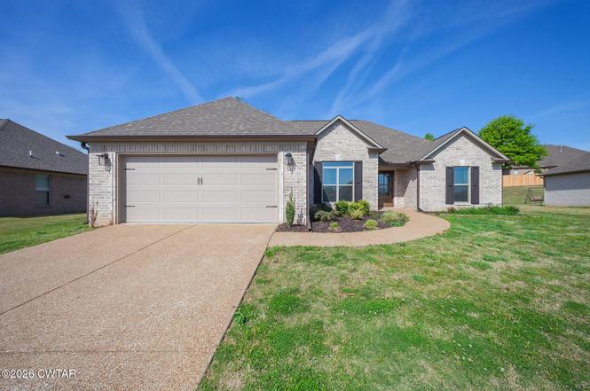 17 Ashland Dr, Jackson, TN