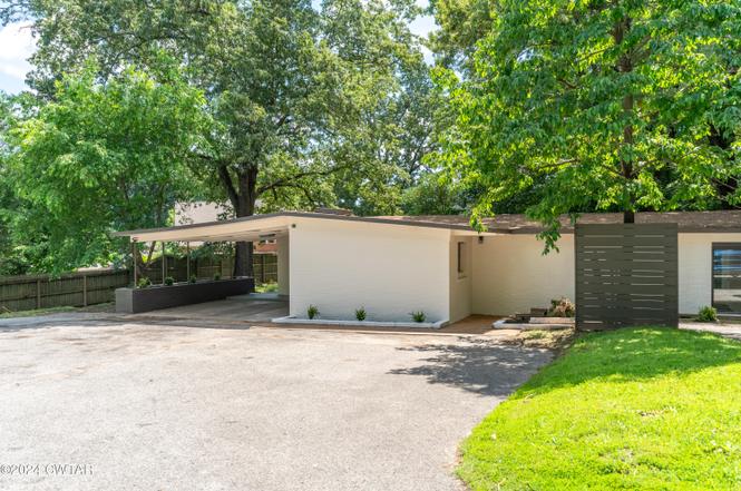 412 Wiley Parker Rd, Jackson, TN