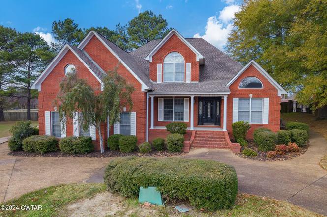 11 Wyndhurst Dr, Jackson, TN