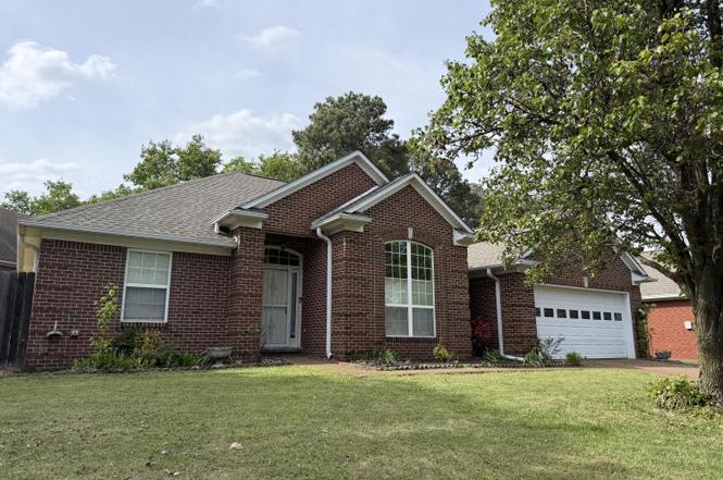 237 Executive Dr, Jackson, TN