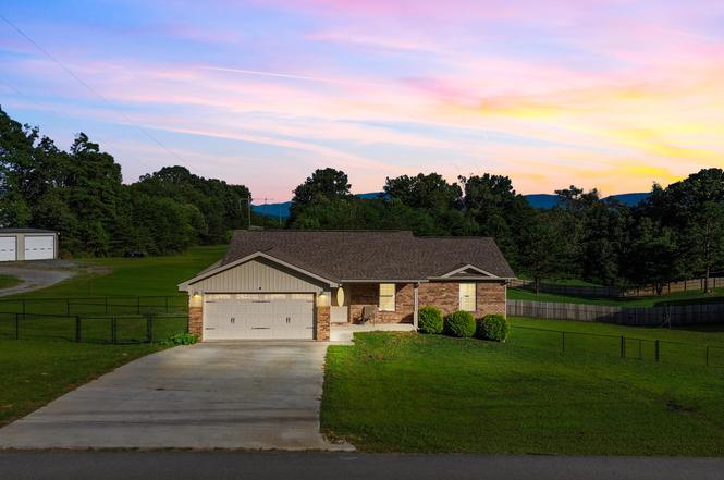 411 Mckinney Dr, Sevierville, TN