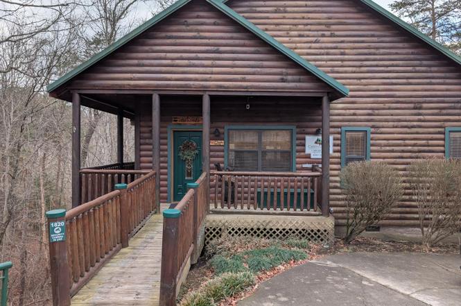 1820 Skyhawk Ln, Sevierville, TN