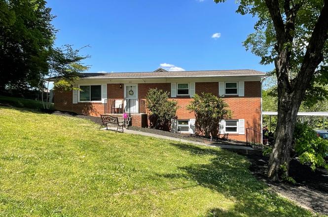 611 Lakeland Dr NE, Cleveland, TN