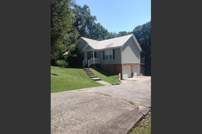 192 Carriage Ln, Cleveland, TN