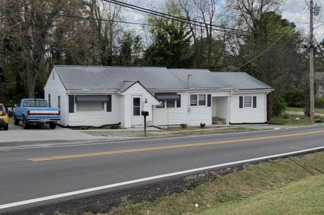 3001 Henderson Ave NW, Cleveland, TN