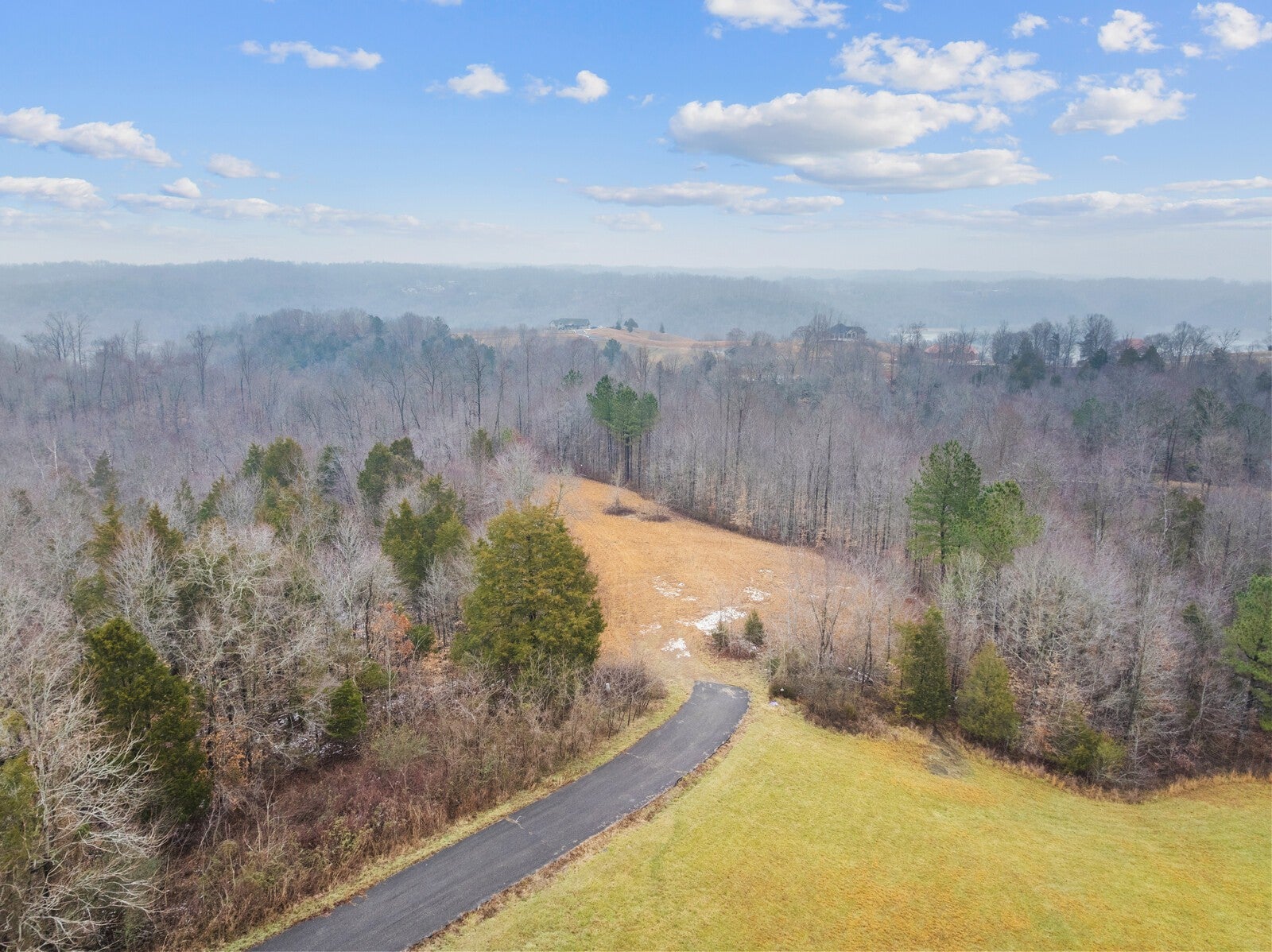 0 Holly Bend Dr, Byrdstown, TN