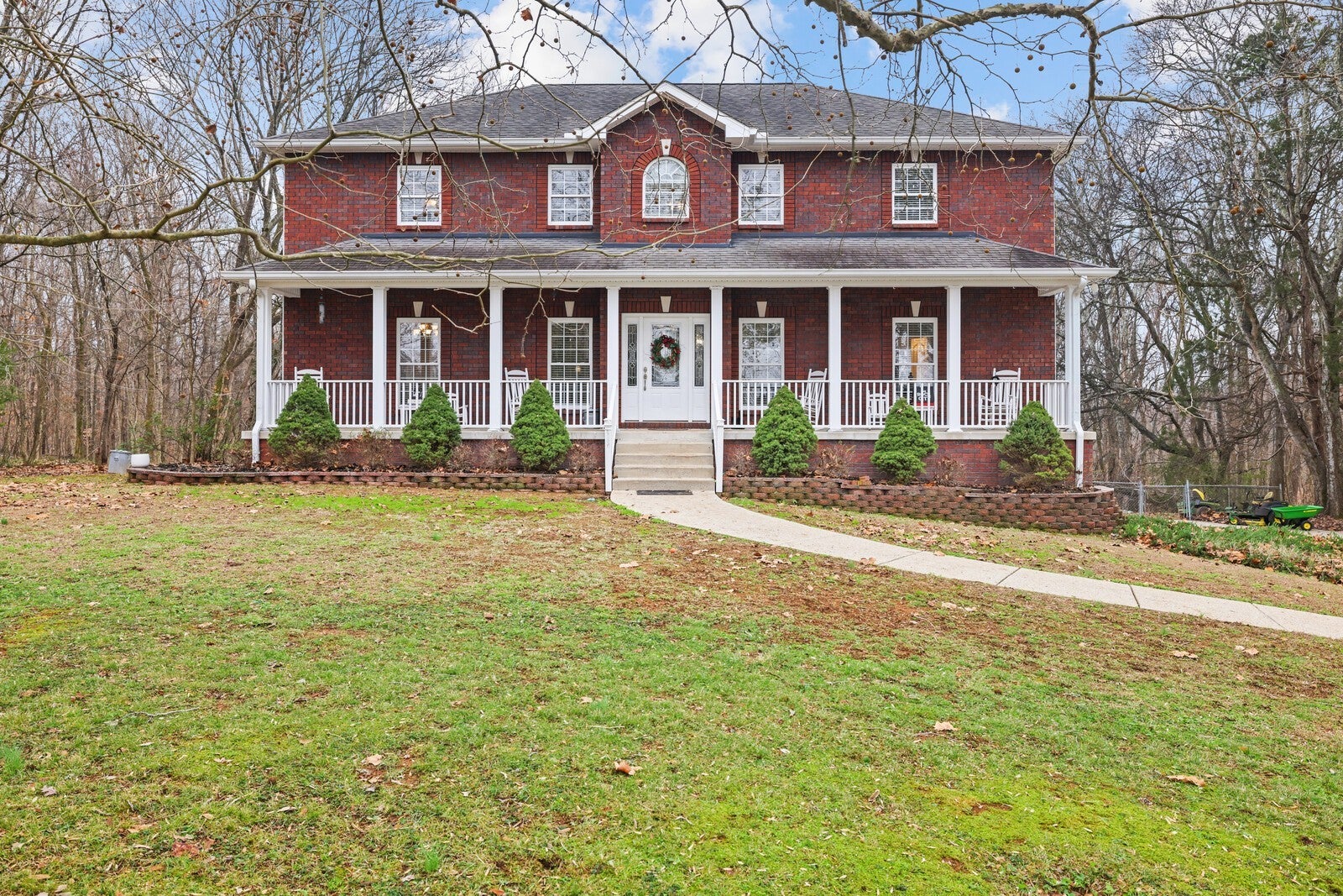 1327 Cheatham Dam Rd, Ashland City, TN