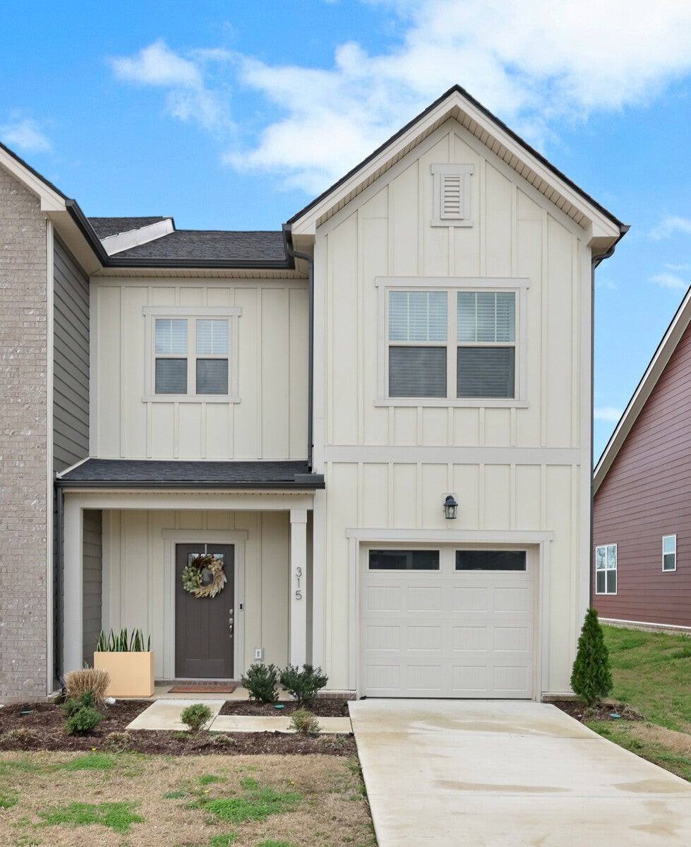 315 Carver Connection, Lebanon, TN