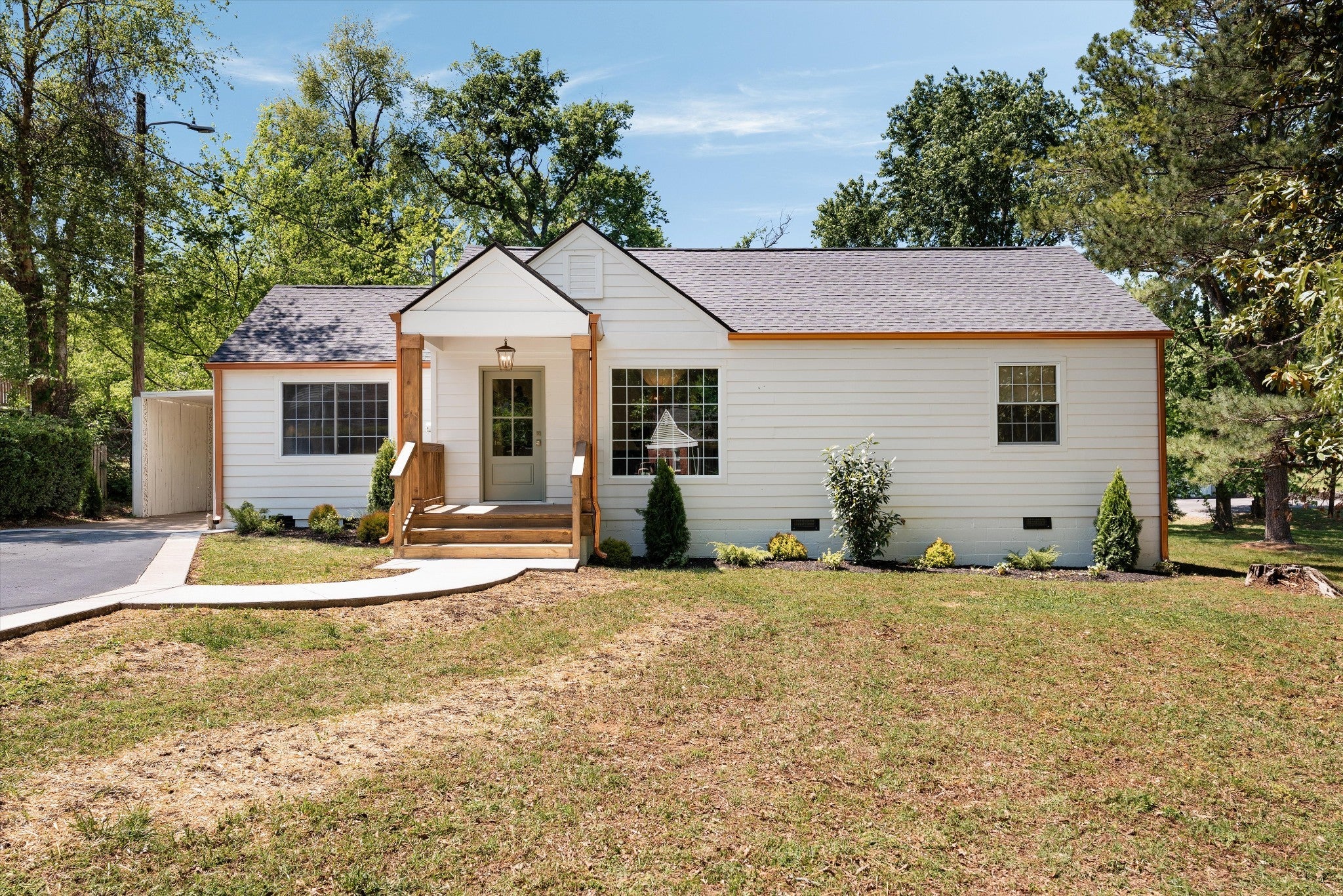 2230 Thistlewood Dr, Nashville, TN